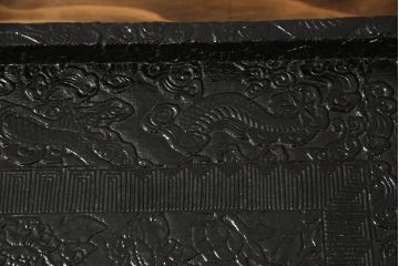 時代物　黒漆　龍図　花台(彫刻、乾漆(かんしつ)、唐物?、中国?、お膳、飾り台)(R-070434)