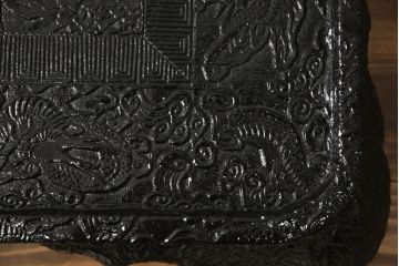 時代物　黒漆　龍図　花台(彫刻、乾漆(かんしつ)、唐物?、中国?、お膳、飾り台)(R-070434)