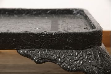時代物　黒漆　龍図　花台(彫刻、乾漆(かんしつ)、唐物?、中国?、お膳、飾り台)(R-070434)