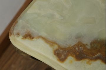 イタリアビンテージ　天板大理石　高級感ある佇まいが魅力的なセンターテーブル(リビングテーブル、ローテーブル、ヴィンテージ)(R-070436)