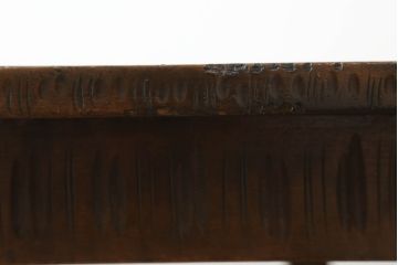 中古　伝統工芸　軽井沢彫り　咲き誇る桜の彫刻が美しいダイニングテーブル(作業台、食卓、2人掛け、二人掛け)(R-070439)