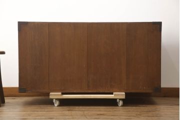 和製アンティーク　明治期　前面欅(ケヤキ)材　金具の立派な佐渡箪笥ローボード(小木箪笥、和たんす、ローチェスト、時代箪笥、収納箪笥、引き出し、アンティーク箪笥)(R-070447)