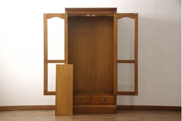 中古　横浜クラシック家具　ダニエル(daniel)　温もりを感じる色合いとクラシカルな佇まいが魅力のブックケース(本箱、収納棚、キャビネット、飾り棚)(R-070448)