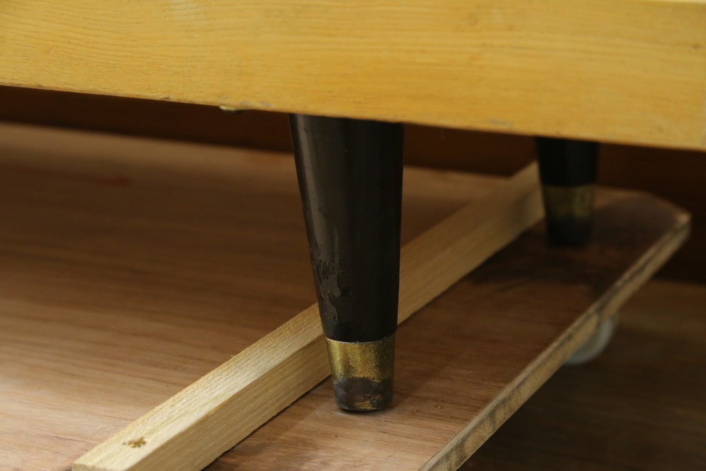 和製ビンテージ　美品　昭和レトロ　ナラ(楢)材の大振りな薄型ガラスケース　(R-070461)