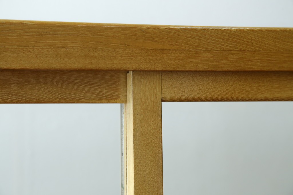 和製ビンテージ　美品　昭和レトロ　ナラ(楢)材の大振りな薄型ガラスケース　(R-070461)