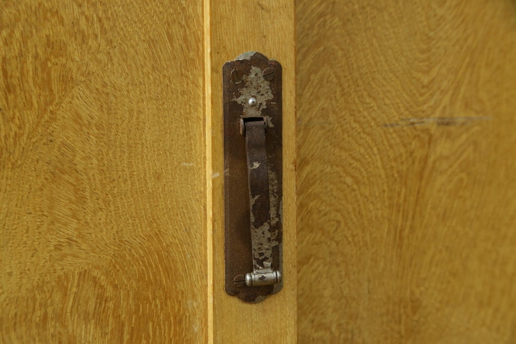 和製ビンテージ　美品　昭和レトロ　ナラ(楢)材の大振りな薄型ガラスケース　(R-070461)