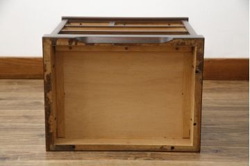 和製ビンテージ　北海道民芸家具　絶版品　赤みがかった色合いが魅力的な小引き出し(整理箱、小物収納、卓上収納、チェスト、ヴィンテージ)(R-070465)