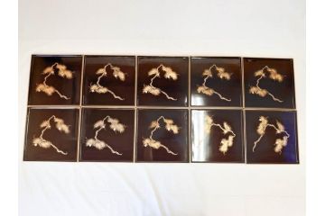 金蒔絵　木製　繊細に描かれた松の沈金が美しいお膳10枚セット(漆器、お盆、和食器)(R-070484)