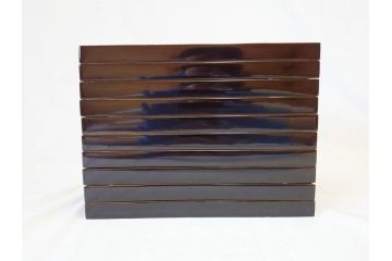 金蒔絵　木製　繊細に描かれた松の沈金が美しいお膳10枚セット(漆器、お盆、和食器)(R-070484)