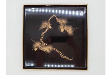 金蒔絵　木製　繊細に描かれた松の沈金が美しいお膳10枚セット(漆器、お盆、和食器)(R-070484)