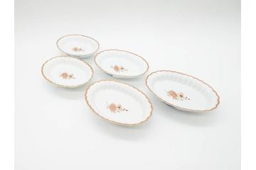 明治期　伊万里　約17cm　5.4寸　シンプルながら可愛らしい雰囲気溢れる変形皿5枚セット(和食器、和皿、花、五寸四分)(R-070486)