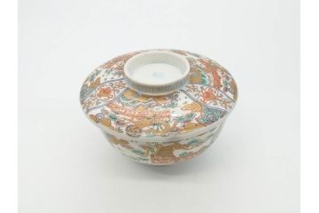 幕末〜明治期　伊万里　金彩　約13cm　4.3寸　華やかな色絵が食卓に彩を与える蓋付き茶碗3客セット(獅子、松竹、和食器、四寸三分)(R-070488)