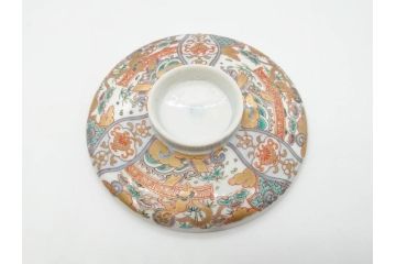 幕末〜明治期　伊万里　金彩　約13cm　4.3寸　華やかな色絵が食卓に彩を与える蓋付き茶碗3客セット(獅子、松竹、和食器、四寸三分)(R-070488)