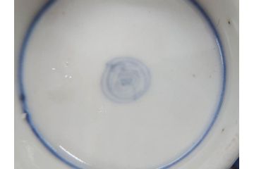 幕末〜明治期　伊万里　金彩　約13cm　4.3寸　華やかな色絵が食卓に彩を与える蓋付き茶碗3客セット(獅子、松竹、和食器、四寸三分)(R-070488)