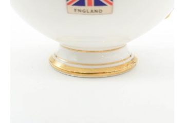 イギリス　AYNSLEY(エインズレイ)　Imperial Gold(インペリアルゴールド)　煌びやかな金の装飾が美しいカップ&ソーサー5客セット(洋食器、C&S)(R-070493)