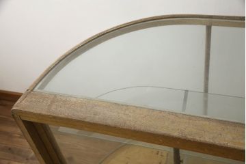 和製アンティーク　上手物!!　作りの良いRガラス入り　レトロな雰囲気漂うショーケース(ガラスケース、コーナーガラスケース、飾り棚、陳列棚、店舗什器、曲げガラス)(R-070517)