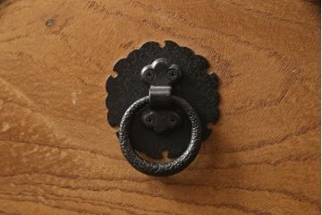 和製ビンテージ　未使用　新古品(中古品)　新潟産　職人手造り　総欅(ケヤキ)材　内部桐材　珍しい無塗装品の小引き出し(小物入れ、小物収納、卓上収納、ヴィンテージ)(R-070532)