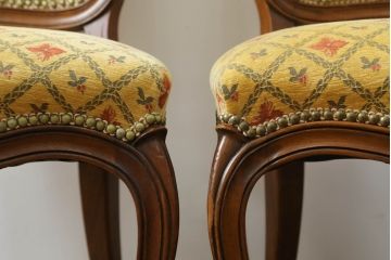 アメリカビンテージ　アメリカ輸入モデル　DREXEL HERITAGE(ドレクセルヘリテイジ)　Touraine(ツーレイン)　くつろぎの時間を演出するチェア2脚セット(椅子、イス、ダイニングチェア、ヴィンテージ)(R-070536)