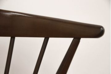 和製ビンテージ　希少デザイン!!　飛騨産業　キツツキ　重厚感ある佇まいと洗練されたデザインが美しいアームチェア(ダイニングチェア、椅子、イス、ヴィンテージ)(R-070545)