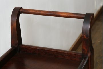 和製ビンテージ　九州民芸家具　落ち着いた色合いが品を感じさせるキャスターワゴン(キッチンワゴン、トロリー、サイドテーブル、ヴィンテージ)(R-070587)