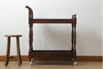 和製ビンテージ　九州民芸家具　落ち着いた色合いが品を感じさせるキャスターワゴン(キッチンワゴン、トロリー、サイドテーブル、ヴィンテージ)(R-070587)