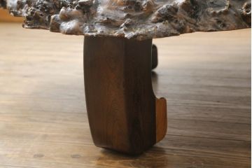 和製ビンテージ　カリン材(花梨材)　迫力ある佇まいが魅力的な座卓(ローテーブル、センターテーブル、ヴィンテージ)(R-070589)