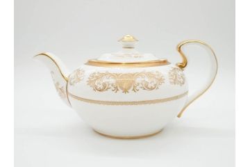 イギリス　AYNSLEY(エインズレイ)　Imperial Gold(インペリアルゴールド)　金の繊細なデザインが上品な雰囲気を醸し出すティーポット&シュガーポット&クリーマー3点セット(ミルクジャー、ミルクポット、ボンボン入れ、洋食器)(R-070629)