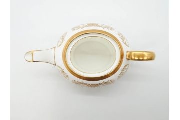 イギリス　AYNSLEY(エインズレイ)　Imperial Gold(インペリアルゴールド)　金の繊細なデザインが上品な雰囲気を醸し出すティーポット&シュガーポット&クリーマー3点セット(ミルクジャー、ミルクポット、ボンボン入れ、洋食器)(R-070629)