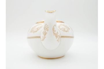 イギリス　AYNSLEY(エインズレイ)　Imperial Gold(インペリアルゴールド)　金の繊細なデザインが上品な雰囲気を醸し出すティーポット&シュガーポット&クリーマー3点セット(ミルクジャー、ミルクポット、ボンボン入れ、洋食器)(R-070629)