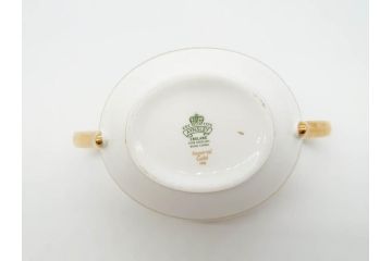 イギリス　AYNSLEY(エインズレイ)　Imperial Gold(インペリアルゴールド)　金の繊細なデザインが上品な雰囲気を醸し出すティーポット&シュガーポット&クリーマー3点セット(ミルクジャー、ミルクポット、ボンボン入れ、洋食器)(R-070629)