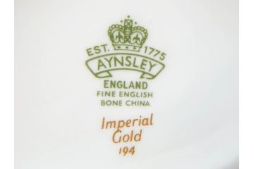 イギリス　AYNSLEY(エインズレイ)　Imperial Gold(インペリアルゴールド)　金の繊細なデザインが上品な雰囲気を醸し出すティーポット&シュガーポット&クリーマー3点セット(ミルクジャー、ミルクポット、ボンボン入れ、洋食器)(R-070629)