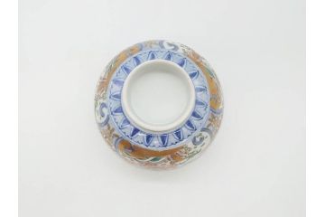 幕末〜明治期　伊万里　金彩　約14cm　4.4寸　華やかな色絵が食卓に彩を与える蓋付き茶碗3客セット(獅子、松竹、和食器、四寸四分)(R-070635)