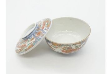幕末〜明治期　伊万里　金彩　約14cm　4.4寸　華やかな色絵が食卓に彩を与える蓋付き茶碗3客セット(獅子、松竹、和食器、四寸四分)(R-070636)