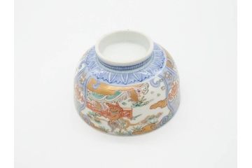 幕末〜明治期　伊万里　金彩　約14cm　4.4寸　華やかな色絵が食卓に彩を与える蓋付き茶碗3客セット(獅子、松竹、和食器、四寸四分)(R-070636)