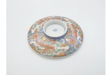 幕末〜明治期　伊万里　金彩　約14cm　4.4寸　華やかな色絵が食卓に彩を与える蓋付き茶碗3客セット(獅子、松竹、和食器、四寸四分)(R-070636)