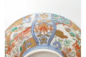 幕末〜明治期　伊万里　金彩　約14cm　4.4寸　華やかな色絵が食卓に彩を与える蓋付き茶碗3客セット(獅子、松竹、和食器、四寸四分)(R-070636)
