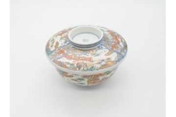 幕末〜明治期　伊万里　金彩　約14cm　4.4寸　華やかな色絵が食卓に彩を与える蓋付き茶碗3客セット(獅子、松竹、和食器、四寸四分)(R-070637)