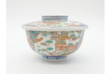 幕末〜明治期　伊万里　金彩　約14cm　4.4寸　華やかな色絵が食卓に彩を与える蓋付き茶碗3客セット(獅子、松竹、和食器、四寸四分)(R-070637)