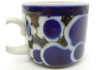ARABIA FINLAND　saara(サーラ)　大胆に描かれた花模様と深みのある色合いが素敵なカップ&ソーサー4客セット(アラビア、フィンランド、北欧食器、C&S)(R-070642)