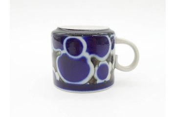 ARABIA FINLAND　saara(サーラ)　大胆に描かれた花模様と深みのある色合いが素敵なカップ&ソーサー4客セット(アラビア、フィンランド、北欧食器、C&S)(R-070642)