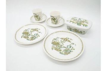 Figgjo(フィッギオ)　Market(マーケット)　可愛らしいデザインが食卓のアクセントになるカップ&ソーサー2客・プレート2枚・バターケースセット(C&S、皿、北欧食器、Turi design)(R-070646)