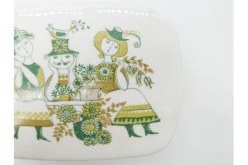 Figgjo(フィッギオ)　Market(マーケット)　可愛らしいデザインが食卓のアクセントになるカップ&ソーサー2客・プレート2枚・バターケースセット(C&S、皿、北欧食器、Turi design)(R-070646)