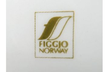 Figgjo(フィッギオ)　Market(マーケット)　可愛らしいデザインが食卓のアクセントになるカップ&ソーサー2客・プレート2枚・バターケースセット(C&S、皿、北欧食器、Turi design)(R-070646)