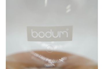 デンマーク　BODUM(ボダム)　シンプルながらもお洒落な雰囲気溢れるワイン&ウォーターデキャンタ・ペッパー&ソルトミルセット(フラスコ型、デカンタ、水差し、酒器)(R-070647)