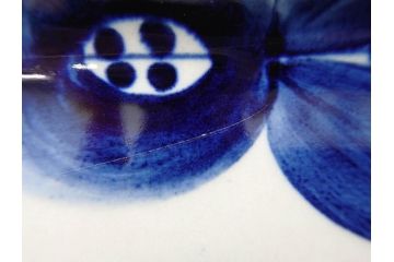 ARABIA FINLAND　Anemone(アネモネ)　Ulla Procope(ウラ・プロコッペ)　濃淡の色使いが美しいオーバルプレート(アラビア、フィンランド、Sモデル、北欧食器、大皿)(R-070651)