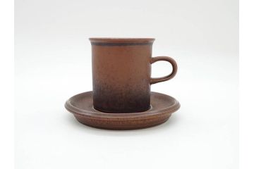 ARABIA FINLAND　Ruska(ルスカ)　Ulla Procope(ウラ・プロコッペ)　一つ一つ違う模様が魅力的で温かみのあるコーヒーカップ&ソーサー4客セット(アラビア、フィンランド、Sモデル、北欧食器、C&S)(R-070653)