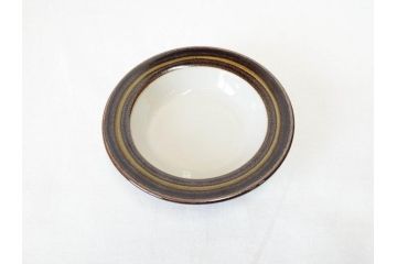 ARABIA FINLAND　Karelia(カレリア)　シンプルかつ存在感のある佇まいが魅力的なカップ&ソーサー2客・プレート5枚セット(アラビア、フィンランド、C&S、スーププレート、スープ皿、北欧食器)(R-070654)