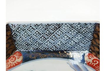 上手物　明治期　伊万里　角冨(角富)　金彩　染付　約25cm　8.2寸　色絵で描かれた山水図が美しい六角皿(深皿、変形皿、和皿、和食器、八寸二分)(R-070655)