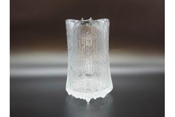 iittala(イッタラ)　Ultima Thule(ウルティマツーレ)シリーズ　Tapio Wirkkala(タピオ・ヴィルカラ) 1968　細部まで職人のこだわりが感じられるピッチャー(ガラス、北欧食器、箱付き)(R-070656)