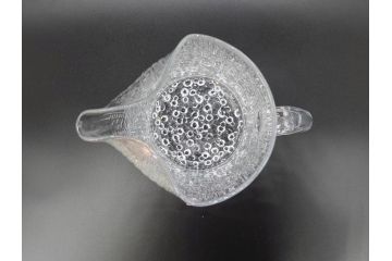 iittala(イッタラ)　Ultima Thule(ウルティマツーレ)シリーズ　Tapio Wirkkala(タピオ・ヴィルカラ) 1968　細部まで職人のこだわりが感じられるピッチャー(ガラス、北欧食器、箱付き)(R-070656)